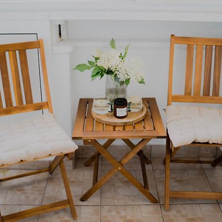Riverland - Lovely Apartment Mostar Bagian luar foto