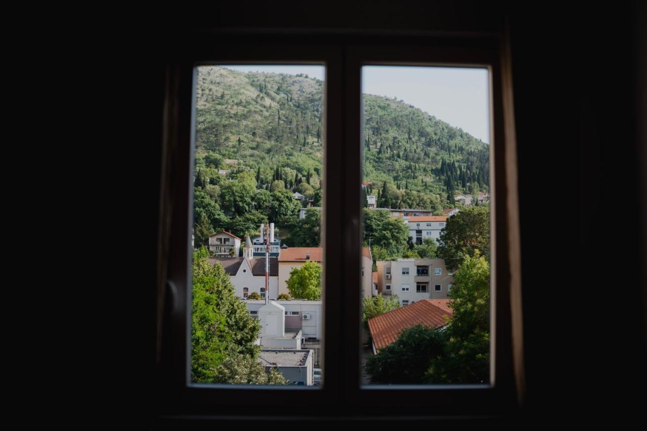 Riverland - Lovely Apartment Mostar Bagian luar foto